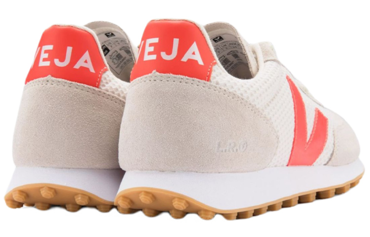 Shop VEJA Rio Branco Hexamesh 'Abu-abu Jeruk Fluo' RB012151
