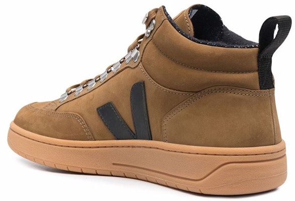 VEJA Roraima 多功能舒适高帮棕色时尚运动鞋 QRM132659B Lookbook VEJA Roraima 多功能舒适高帮棕色时尚运动鞋 QRM132659B