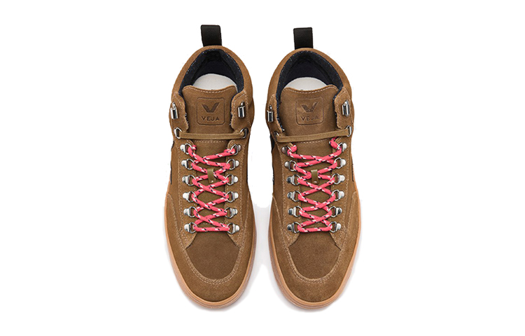 Shop VEJA Roraima Suede ''Marrone Nero Suola Naturale'' QR031642