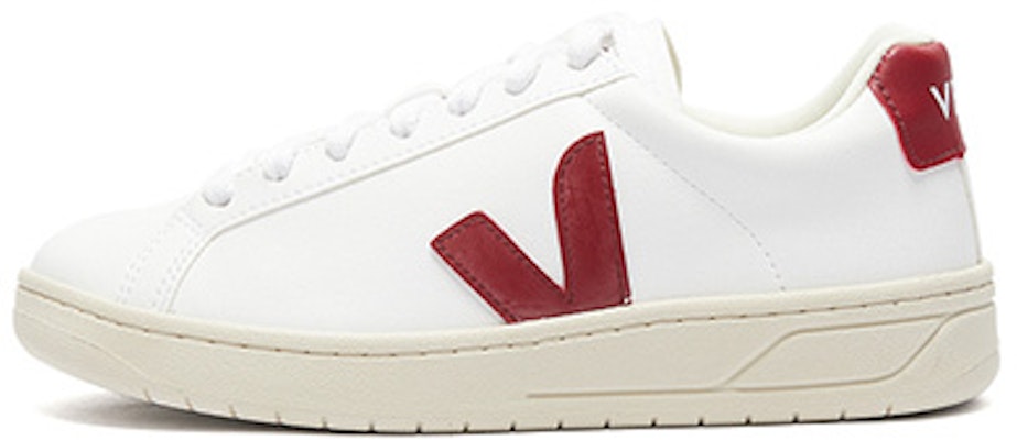 VEJA Urca 'Deep Red Logo' UC0702934 Order VEJA Urca 'Deep Red Logo' UC0702934