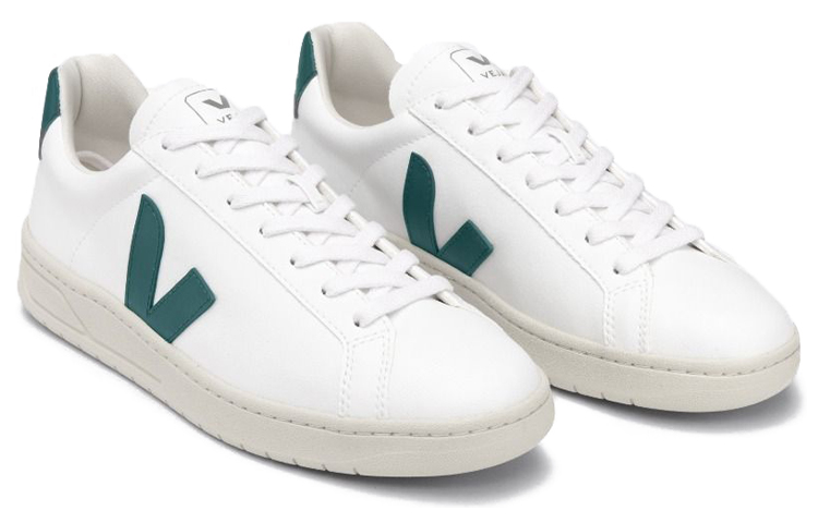 Lookbook VEJA Urca CWL '白不列塔尼' 运动鞋 UC0702796A