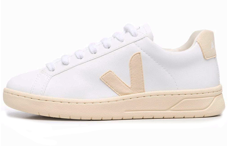 VEJA Urca CWL 'White Butter' UC0702819A