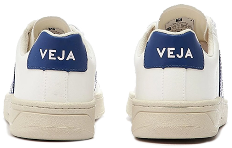 Shop VEJA Urca CWL '白钴蓝' 运动鞋 UC072131A