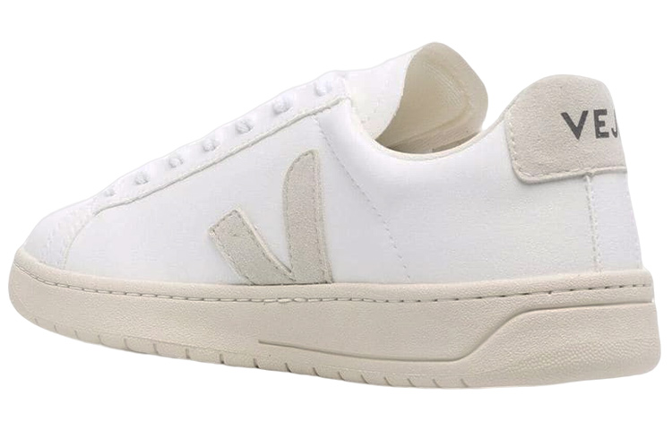 Lookbook VEJA Urca CWL 'Blanco Natural' UC0702539