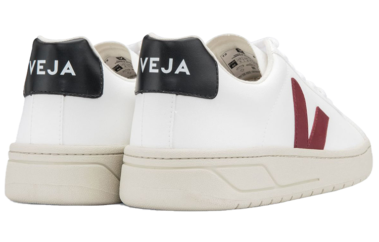 Lookbook VEJAウルカ CWL ホワイト/マルサラ UC072437