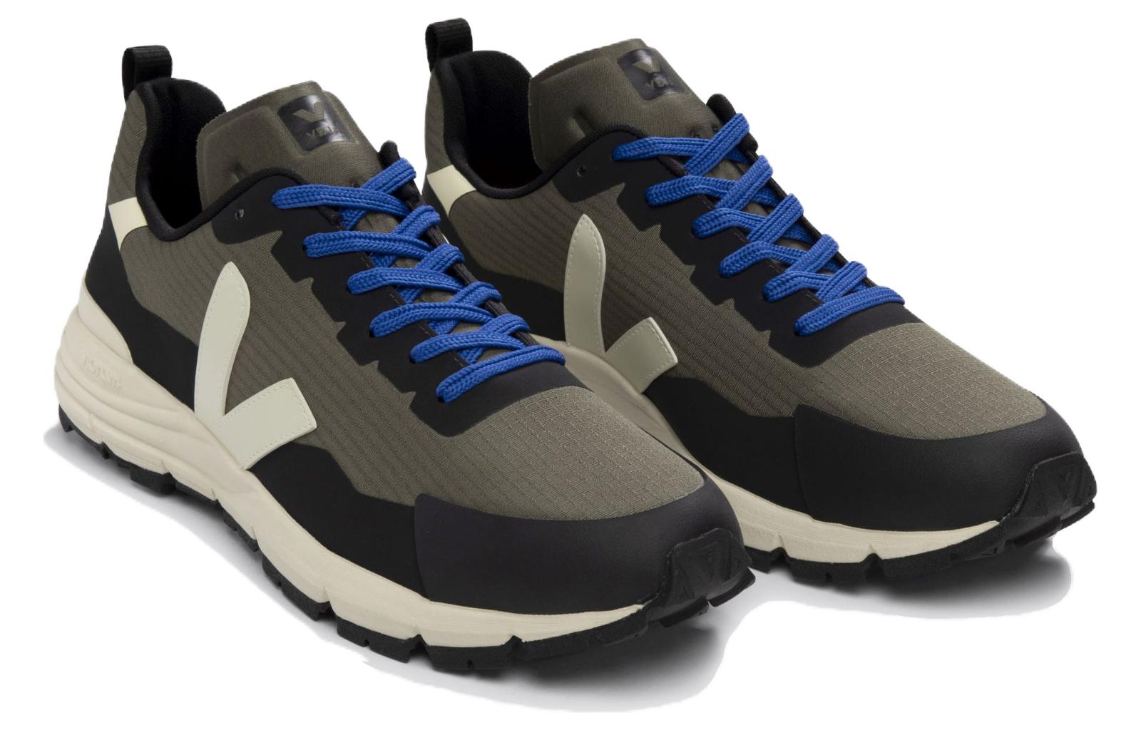 Lookbook VEJA V-10『ブラック・ロートップ』DR1903361 DR1903361