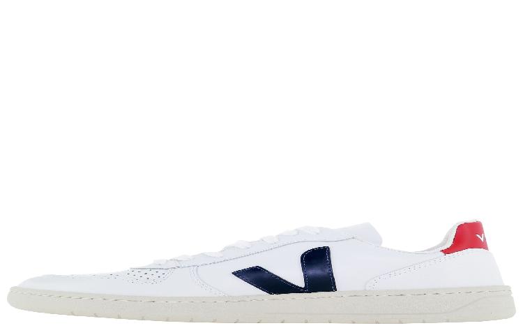 Buy VEJA V-10 'Putih Ekstra Nautico Pekin' VX021267UEXTRAWHITENAUTICO