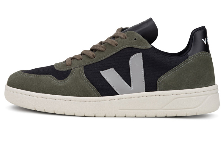VEJA V-10 'Olive Green'