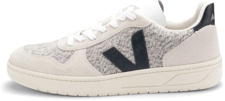 VEJA V-10 'Snow Black' VX041439 VEJA V-10 'Snow Black' VX041439