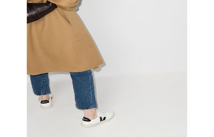 VEJA V-10 'White' 圖 4