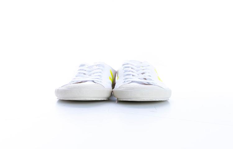 Buy VEJA V-10 ホワイト/イエロー NA012282WHJAUFL