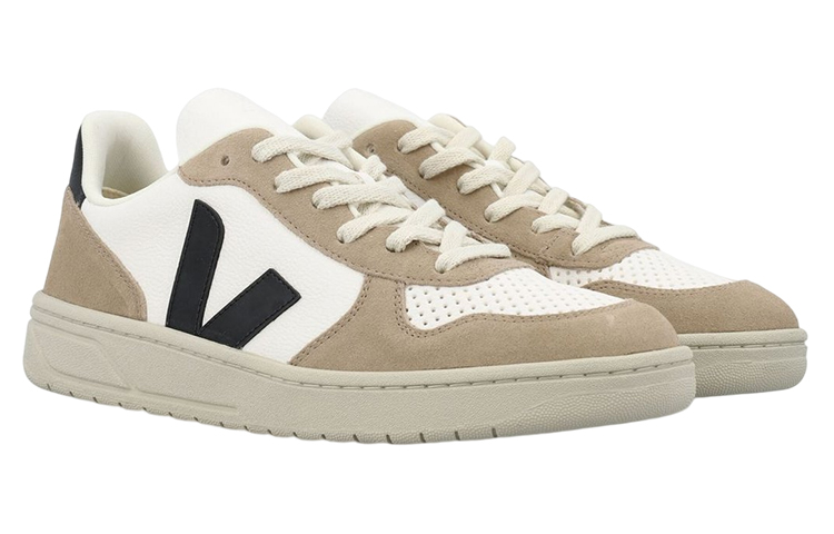 Lookbook VEJA V-10 Chromefree 皮革‘白色黑色撒哈拉’VX0503138