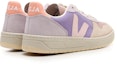 Shop VEJA V-10 Sneakers Ber tali 'Ungu Muda Pink' VX0302895