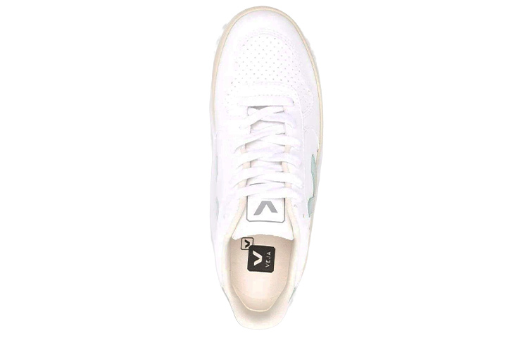 Shop VEJA V-10 Lace-Up Sneakers ''Wit Matcha'' VX0702806A