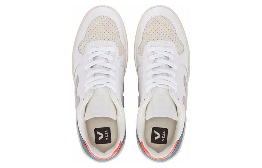 Lookbook VEJA V-10 レースアップスニーカー (ホワイト/オックスフォードグレー) VX022303B