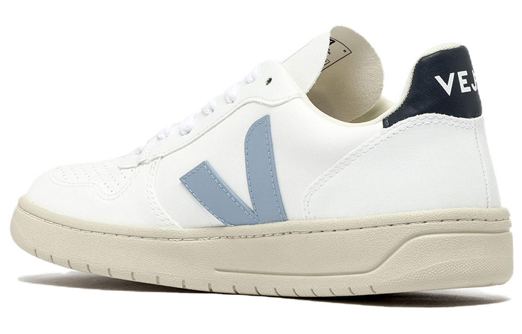 Shop VEJA V-10 ホワイト/スティール (Nautico) VX0703111