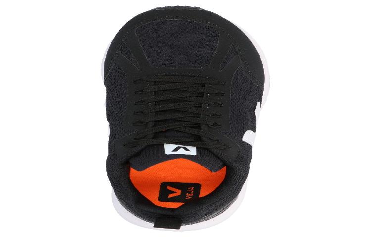 Lookbook VEJA V-12 'Hitam Putih' CL012511BBLACKWHITE