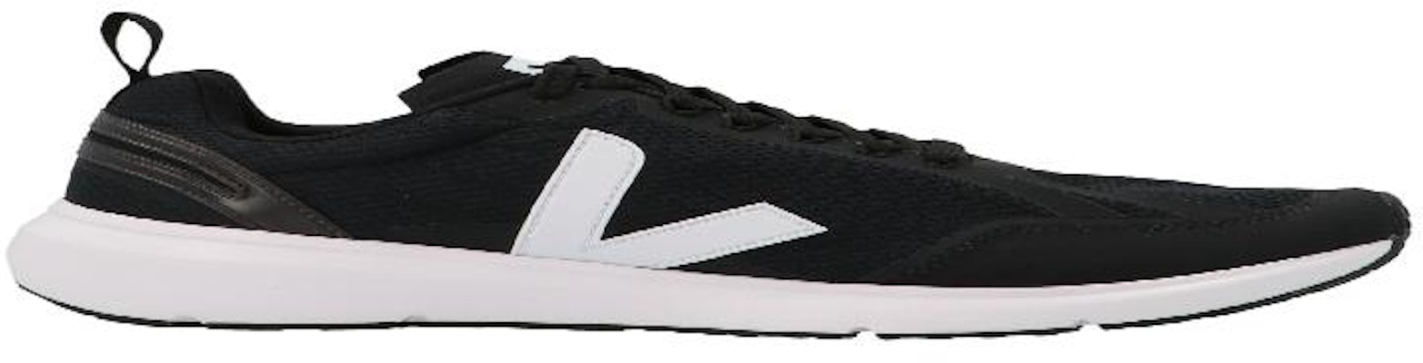 VEJA V-12 'Hitam Putih' CL012511BBLACKWHITE Shop VEJA V-12 'Hitam Putih' CL012511BBLACKWHITE
