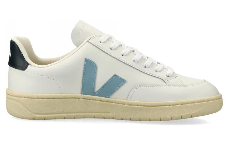 Order VEJA V-12 ''Confort Décontracté Basse Blanche'' XD0203302