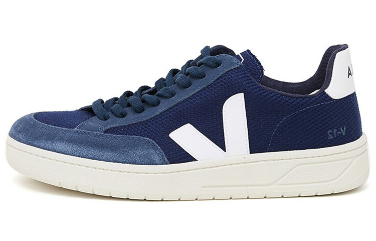 VEJA V-12 'Dark Blue' XD011802