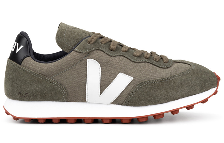 Order VEJA V-12 ''Grünes Patchwork'' RB012516