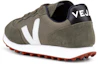 Lookbook VEJA V-12 ''Grünes Patchwork'' RB012516