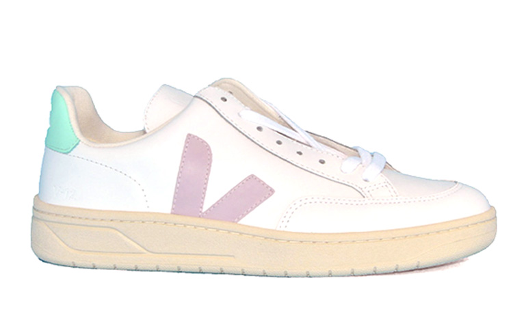 Order VEJA V-12 'Estampado de Letras' XD022154-W