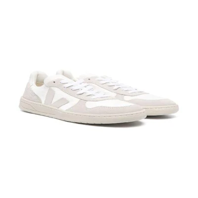 VEJA V-12 'White'