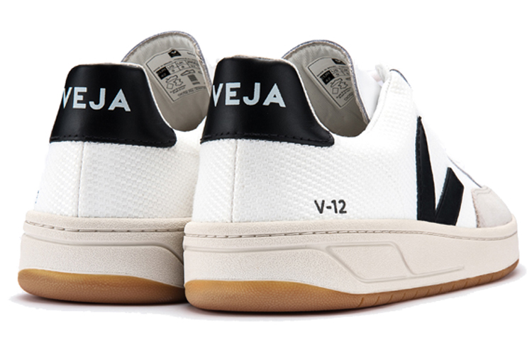 Lookbook VEJA V-12 B-Mesh ''Blanc Noir'' XD011537