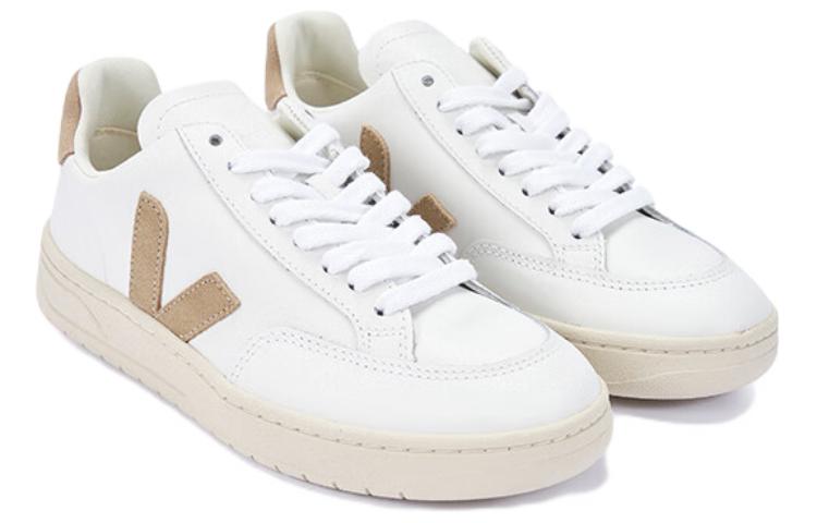 Order VEJA V-12 Leer ''Extra Wit Dune'' XD0202896