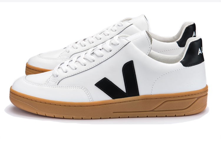 Order VEJA V-12 Cuir ''Blanc Noir Naturel'' XD021816