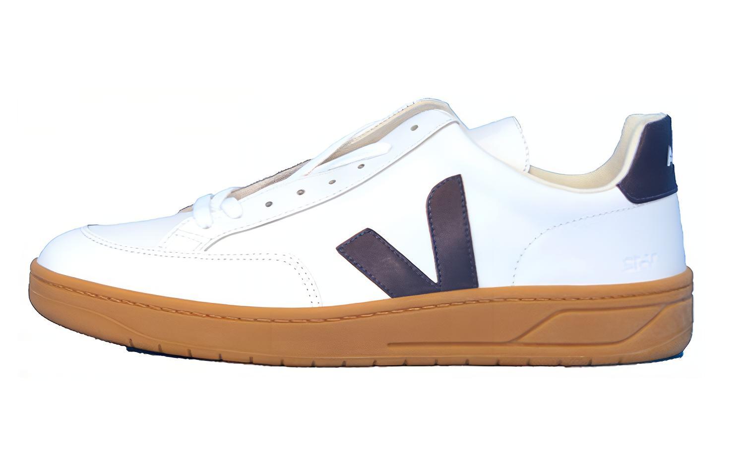 VEJA V-12 Leather 'White Nautico Gum Sole' XD022185