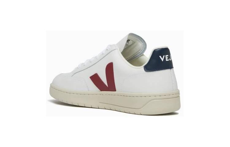 Order VEJA V-12 Kulit 'Putih' Sneakers XD0201955NAUTICO