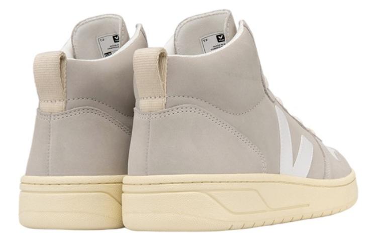 Lookbook VEJA V-15 ''Beige Blanc'' VQ1302815B
