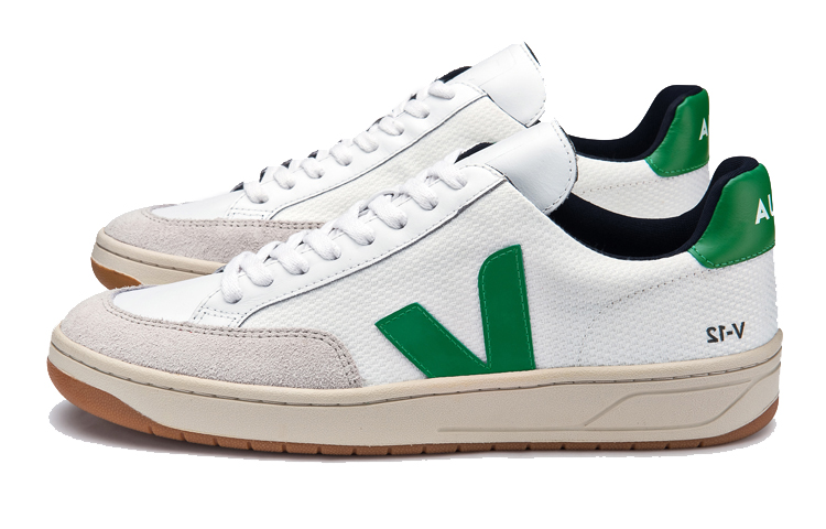 Lookbook VEJA V12 '白绿尾' XD010296