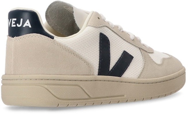 Veja V-10 パネルスニーカー (白/ベージュ/黒) VX0101380 Lookbook Veja V-10 パネルスニーカー (白/ベージュ/黒) VX0101380