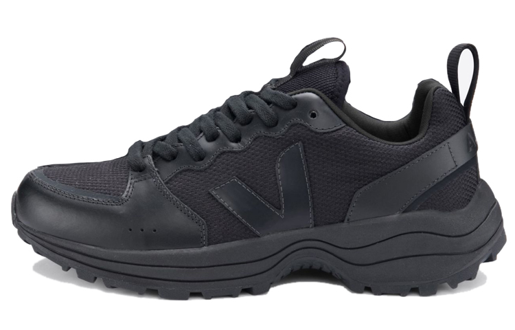 VEJA Venturi 'Black' VT012148