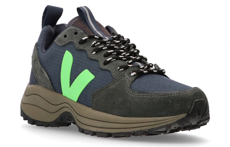 Lookbook VEJA Venturi 'Denim Biru' VT012601