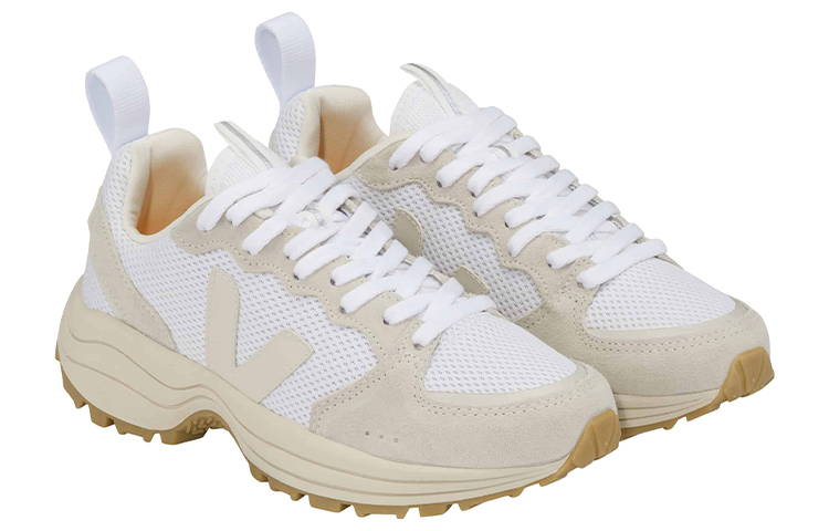 Lookbook VEJA 耐磨減震舒適 運動老爹鞋 男女款 白色
