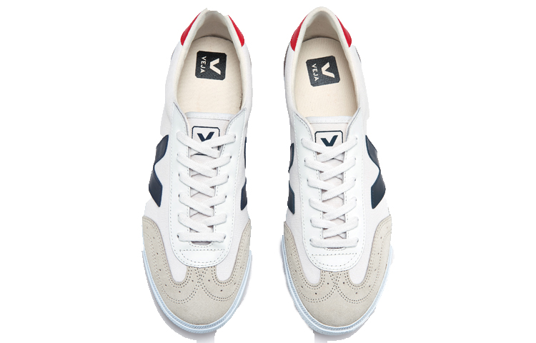 Shop VEJA Volley ''Rode Staart/Blauwe V'' VO011267