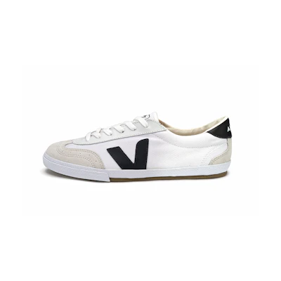 VEJA Volley Canvas 'Black V White Sole'