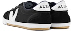 Shop VEJA Volley Kanvas 'Putih V Tapak Hitam' VO011347