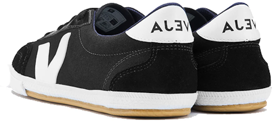 VEJA Volley Canvas ''Weiß mit Schwarzer Sohle'' VO011347 Shop VEJA Volley Canvas ''Weiß mit Schwarzer Sohle'' VO011347