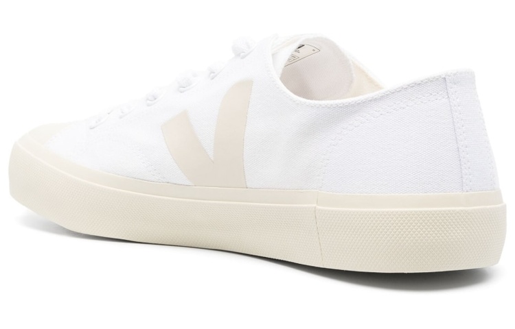 Lookbook VEJA Wata II 帆布鞋 &#x27;白色皮埃尔&#x27; PL0101401