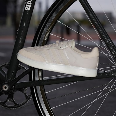 Zapatillas de Cuero Velosamba IH5213 Details for Zapatillas de Cuero Velosamba IH5213