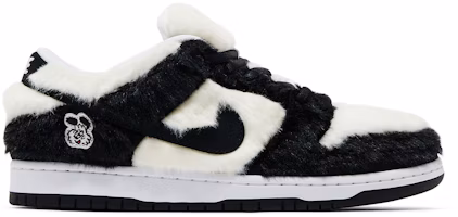 Verdy x Nike Dunk Low SB Friends & Family 'Vick' FN6039-100 Verdy x Nike Dunk Low SB Friends & Family 'Vick' FN6039-100