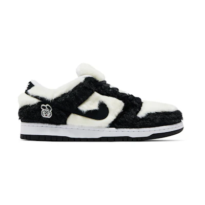 Verdy Nike Dunk Low SB Friends & Family 'Vick'