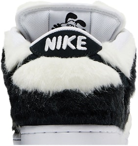 VERDY x Nike SB ダンク Vick (F&F) FN6039-100 Sizing VERDY x Nike SB ダンク Vick (F&F) FN6039-100