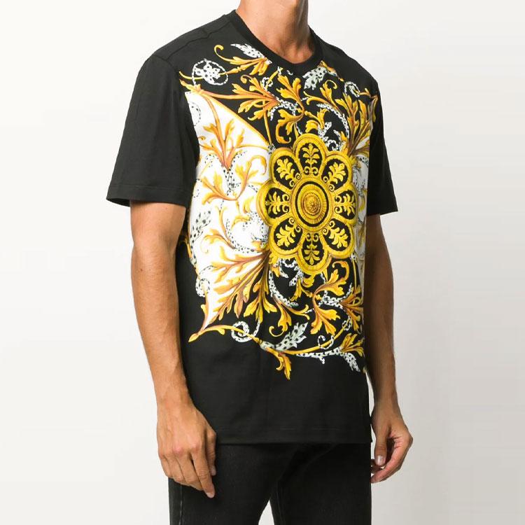 VERSACE  Barocco Acanthus Printed Black Short Sleeve T-Shirt A87371-A228806-A1008 圖 4