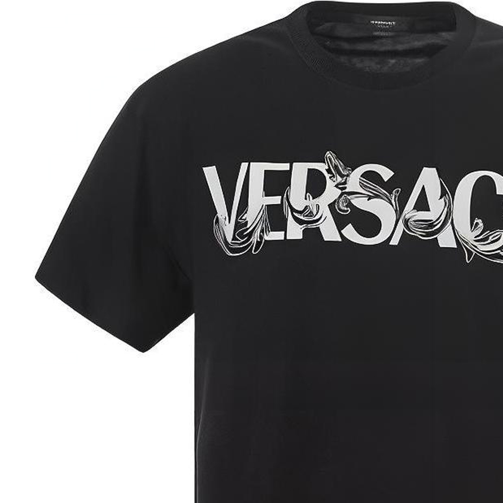 VERSACE  Black Crewneck Short Sleeve T-Shirt with Letter Print Design 1006974-1A04949-1B000 圖 7